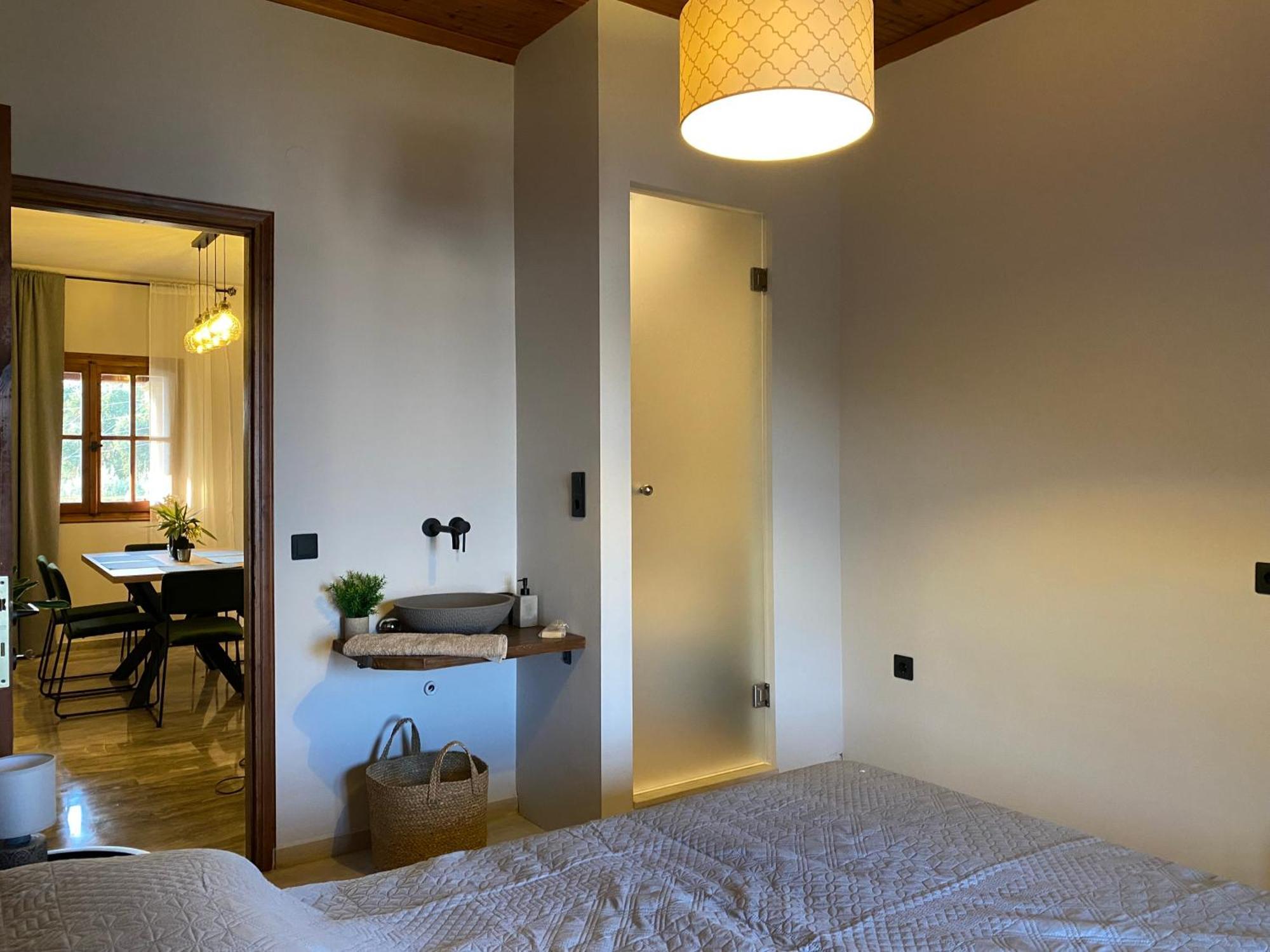 הוילה Kato Garouna Alexandra'S Boutique House מראה חיצוני תמונה