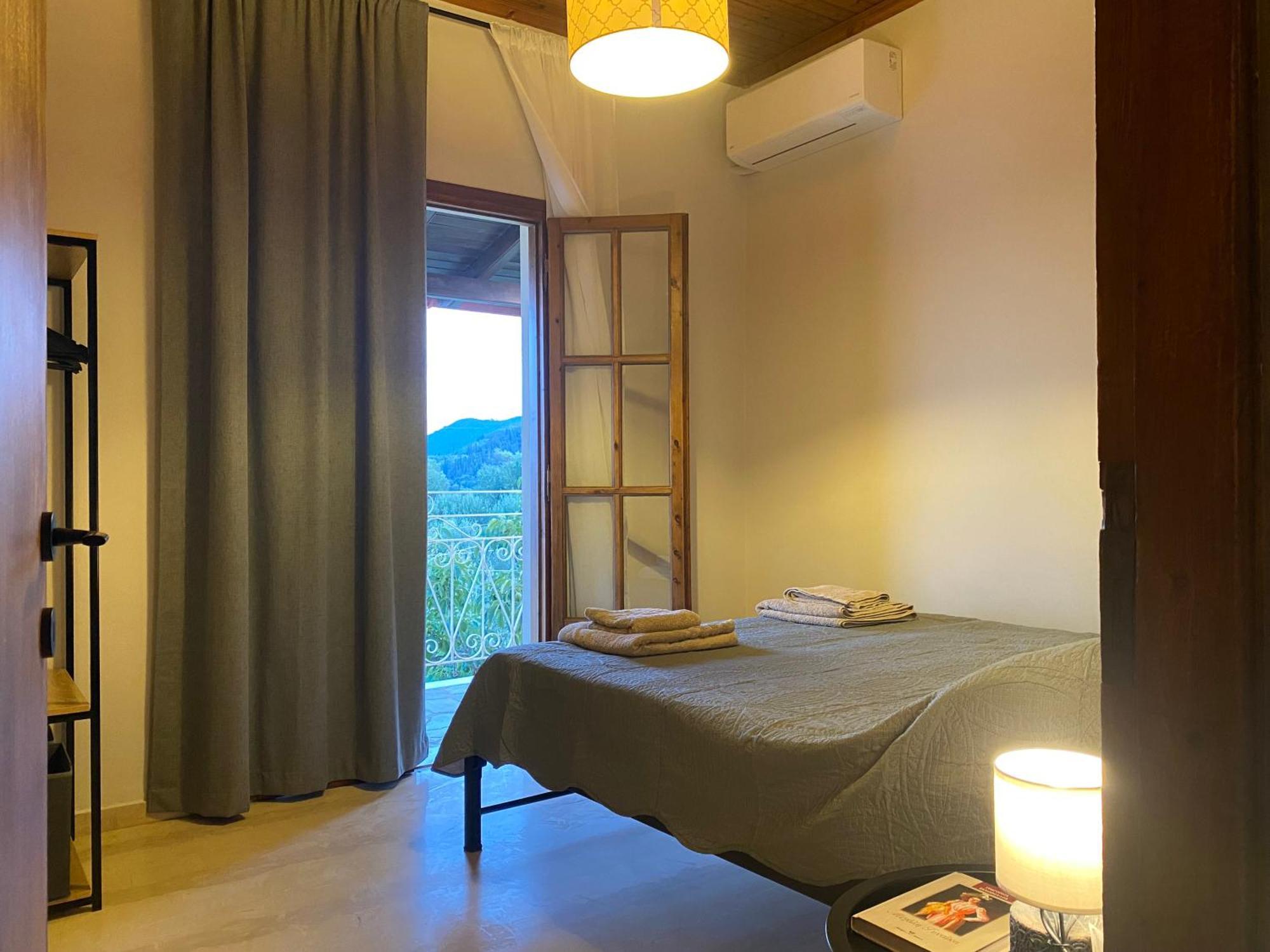הוילה Kato Garouna Alexandra'S Boutique House מראה חיצוני תמונה